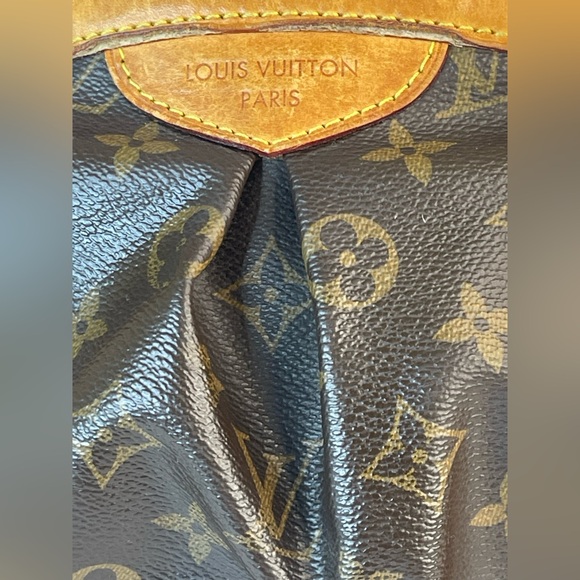 Louis Vuitton Monogram Tivoli PM Bag - Picture 2 of 16